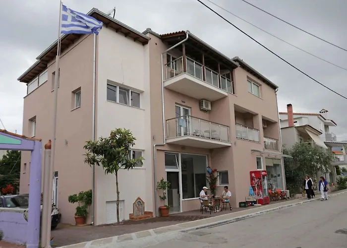 Boutique Giannis يميناريا