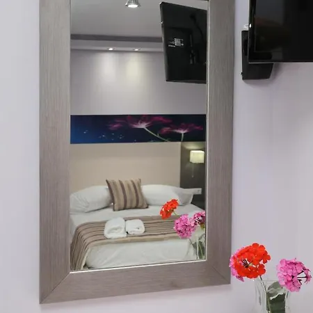 Boutique Giannis فندق *